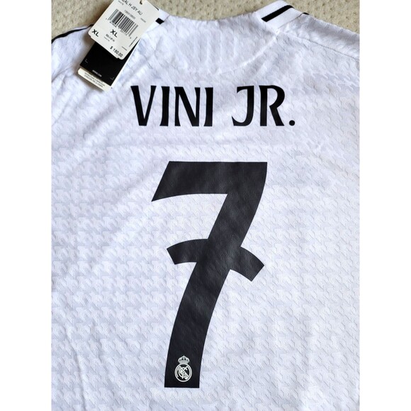 NWT Authentic VINI JR #7 Real Madrid 2024/25 Home Soccer Jersey, IX8095 XL - Picture 1 of 16